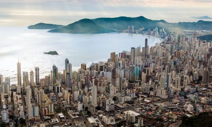 Bairro Ariribá em Balneário Camboriú Bairro Ariribá em Balneário Camboriú