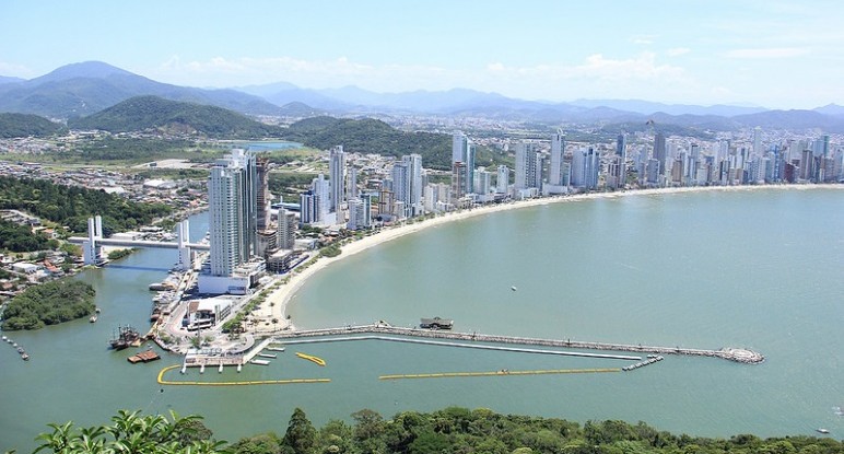 Bairro Vila Real em Balneário Camboriú