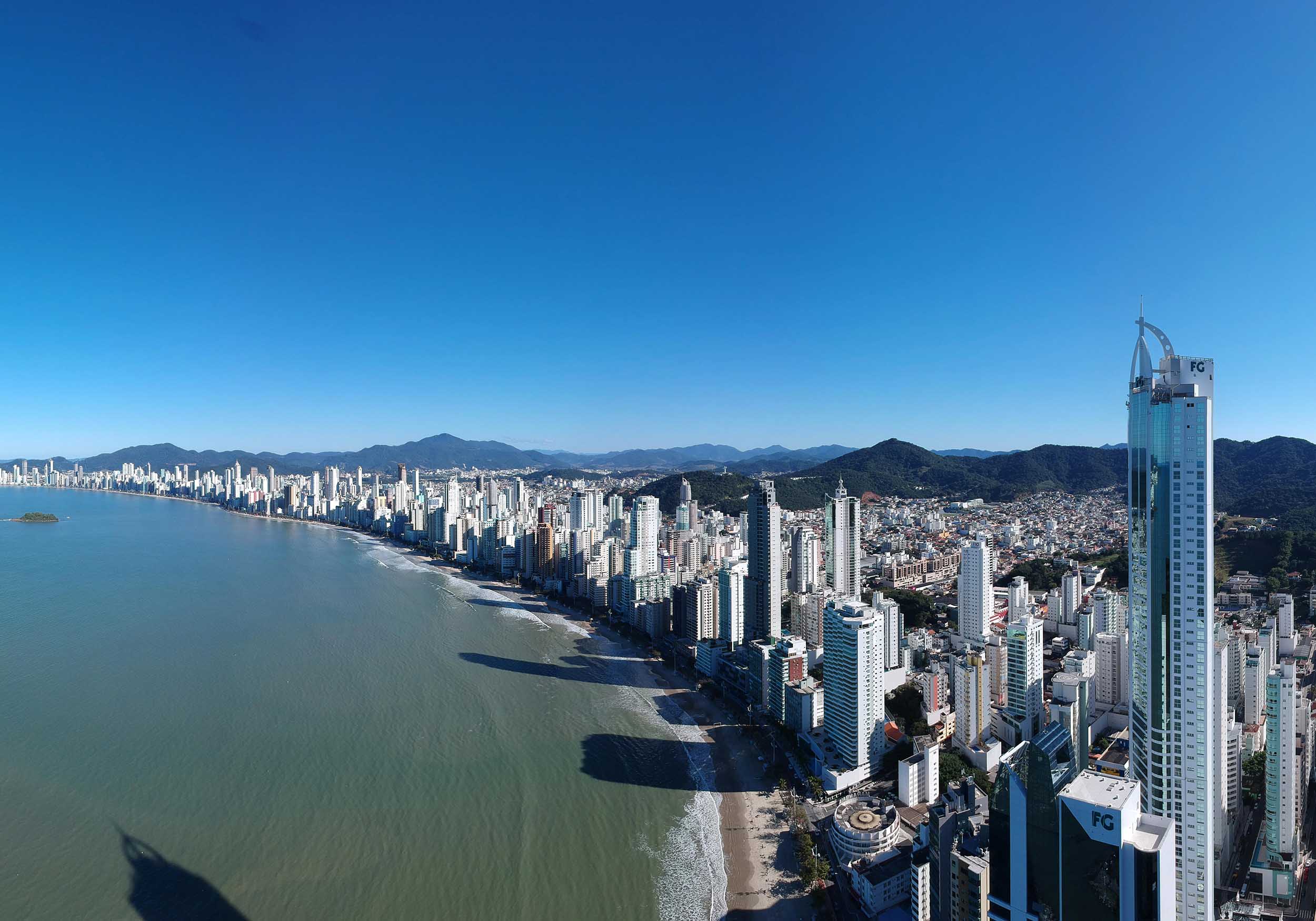 Conheça a Barra Norte de Balneário Camboriú