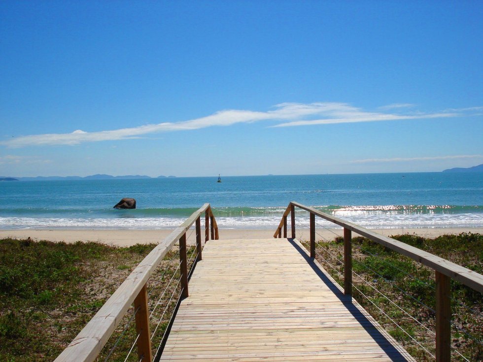 Praia Brava: Seu pedacinho de paraíso!