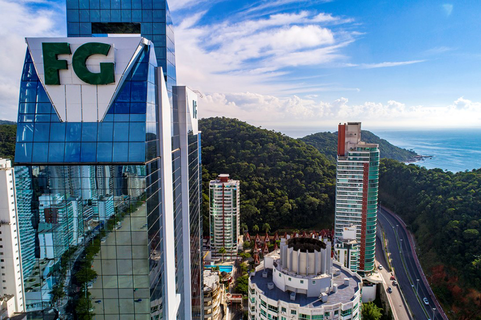 FG Empreendimentos está entre as 10 maiores do Brasil FG Empreendimentos está entre as 10 maiores do Brasil