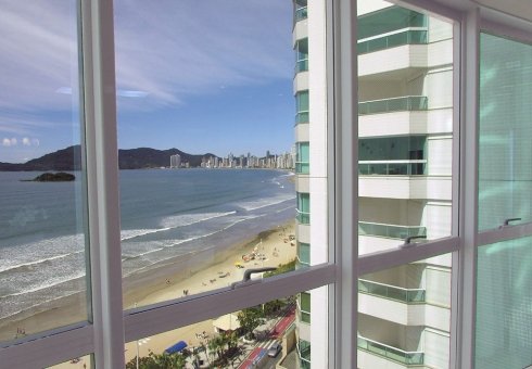 Apartamento à Venda Frente Mar em Centro - Balneário Camboriú - Santa Catarina