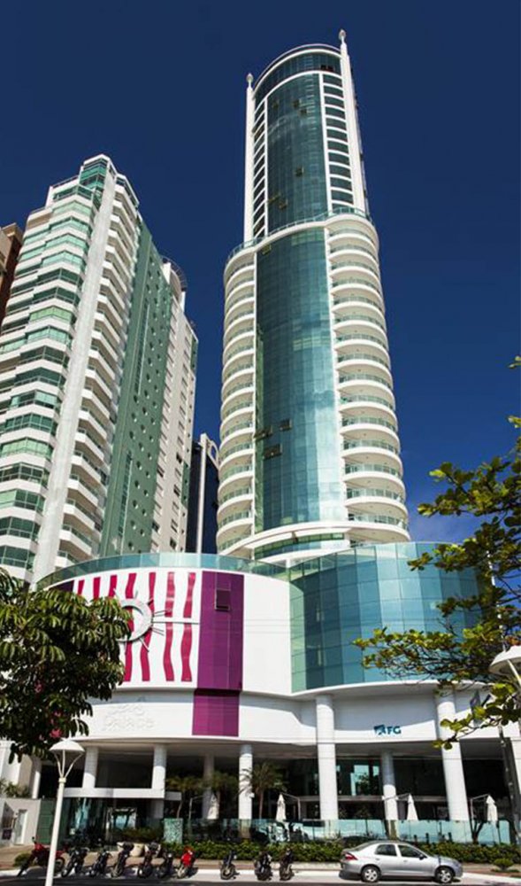 Apartamento à Venda Frente Mar em Centro - Balneário Camboriú - Santa Catarina