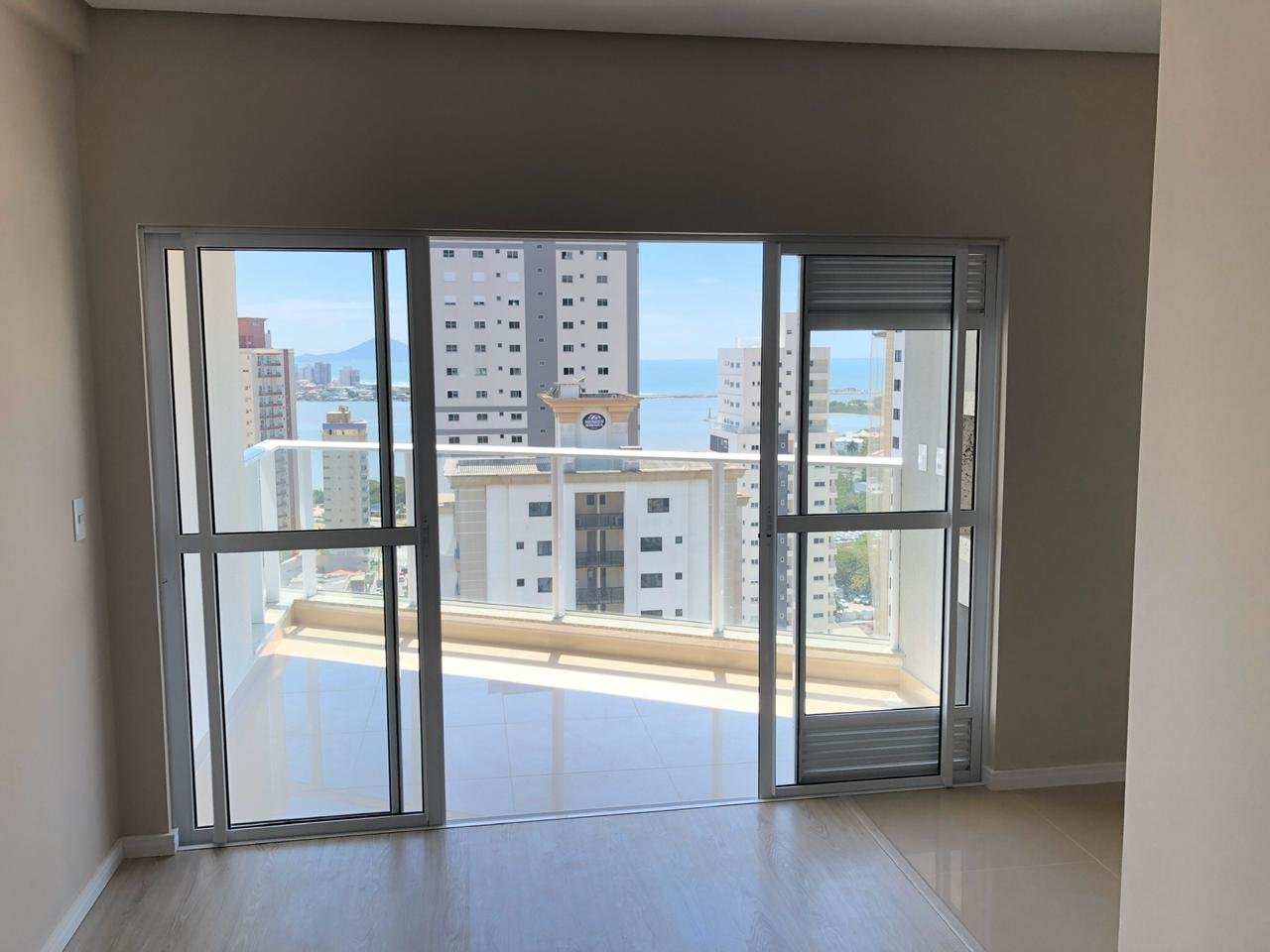 Apartamento à Venda Próximo ao Mar em Fazenda - Itajaí - Santa Catarina - You New Styl em Itajaí