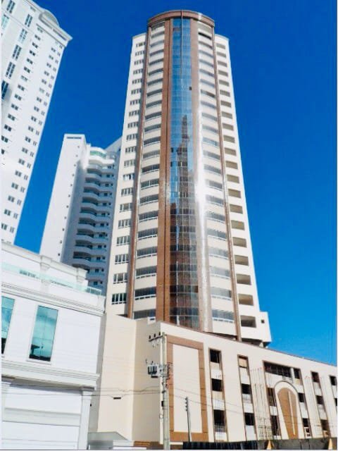 APARTAMENTO CENTRO BALNEÁRIO CAMBORIÚ