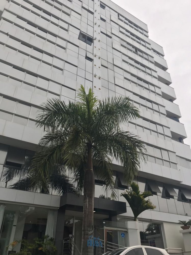 APARTAMENTO BRAVA ITAJAÍ