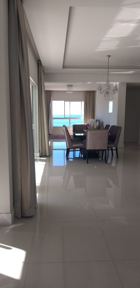 APARTAMENTO MEIA PRAIA ITAPEMA