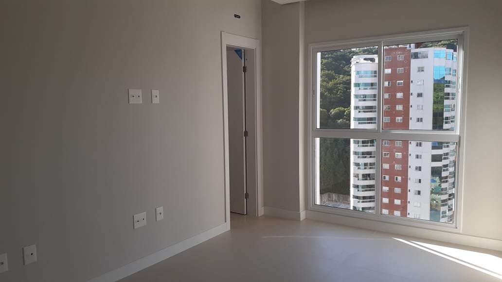 APARTAMENTO NO PIONEIROS BALNEÁRIO CAMBORIÚ 