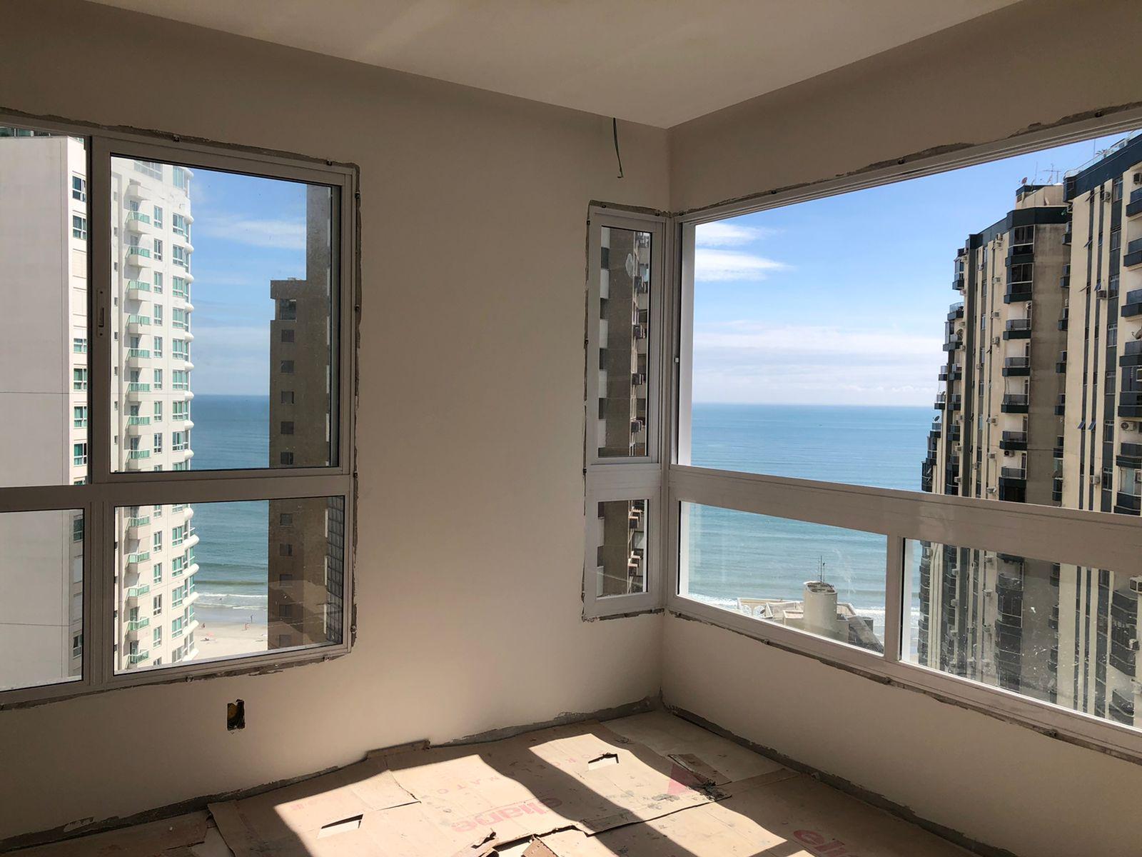 Apartamento à Venda Quadra Mar em Centro - Balneário Camboriú - Santa Catarina - RESIDENCIAL BRÉSCIA