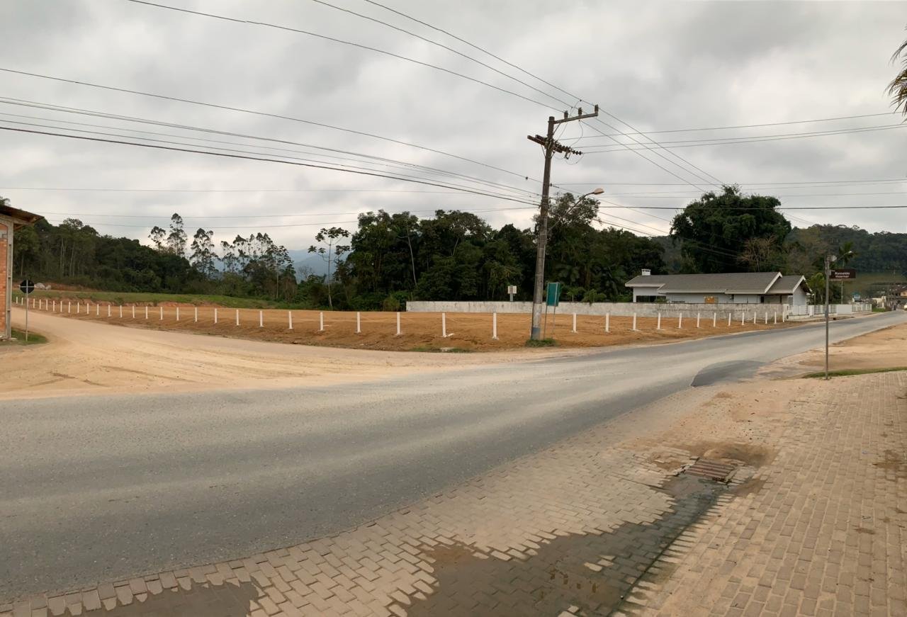 TERRENO CENTRO GUABIRUBA