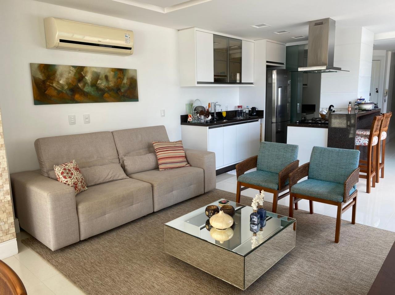 APARTAMENTO EM PORTO BELO  PEREQUÊ 