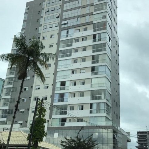 APARTAMENTO MOBILAIDO EM BRUSQUE 