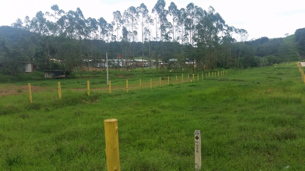 TERRENO LIMEIRA BAIXA BRUSQUE