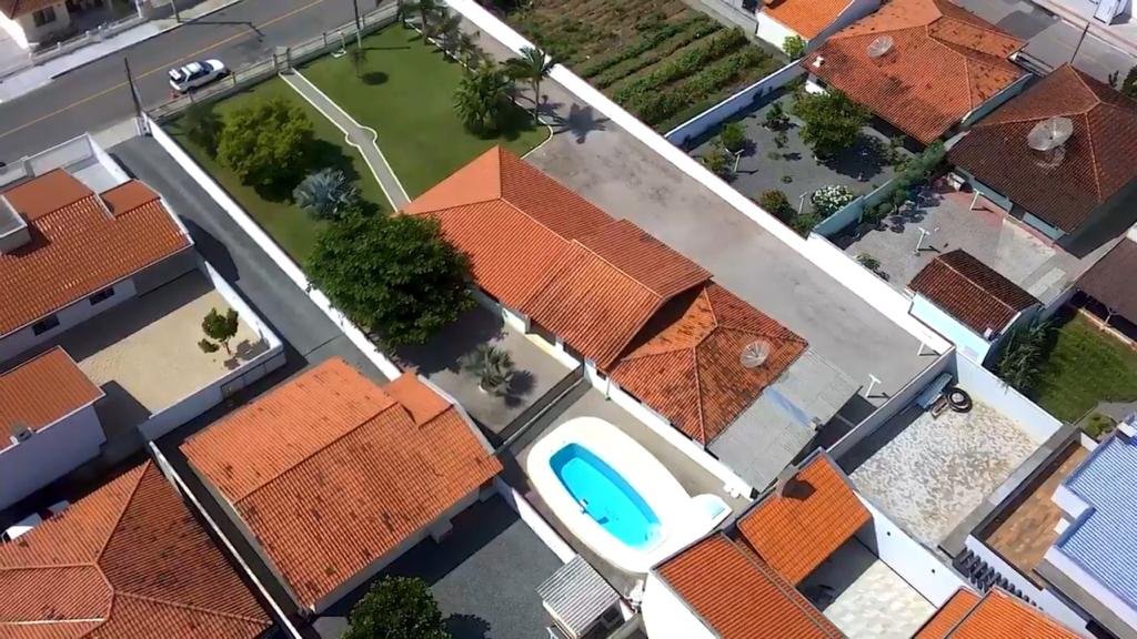 Casa à Venda em Jardim Azaleia - Brusque - Santa Catarina - Casa à venda em Brusque