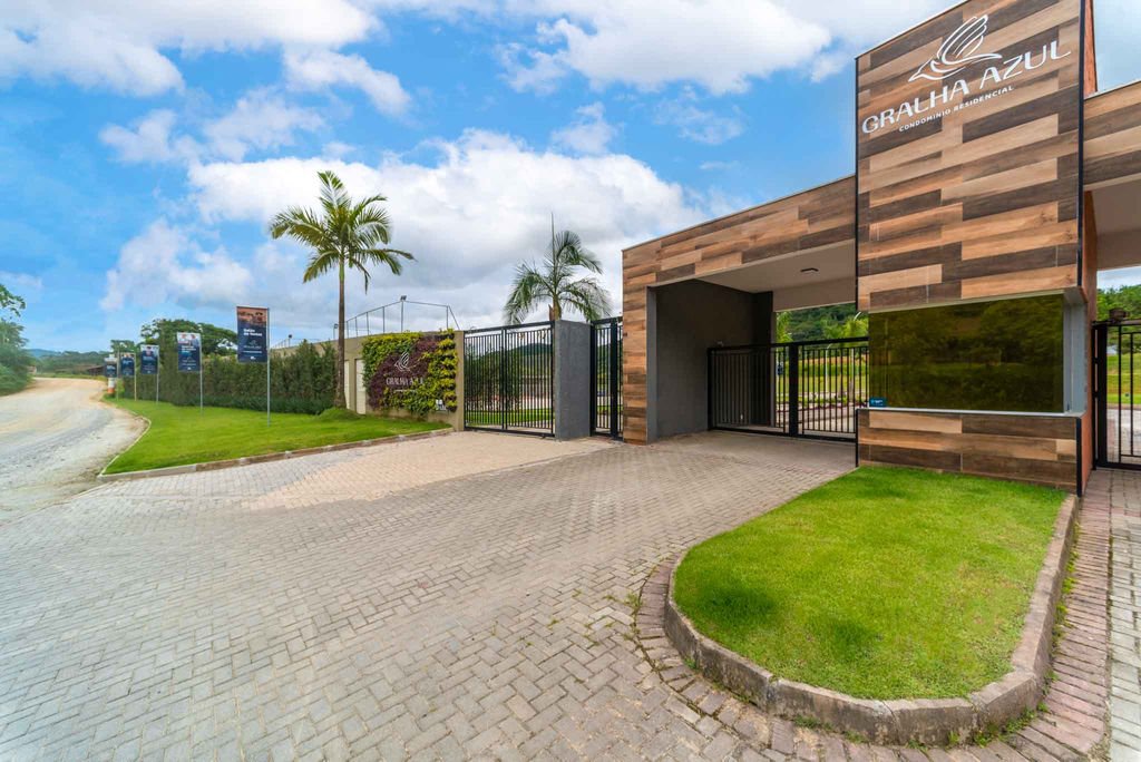 Terreno em Condomínio à Venda em Centro - Camboriú - Santa Catarina - Gralha Azul Condomínio Residencial em Camboriú