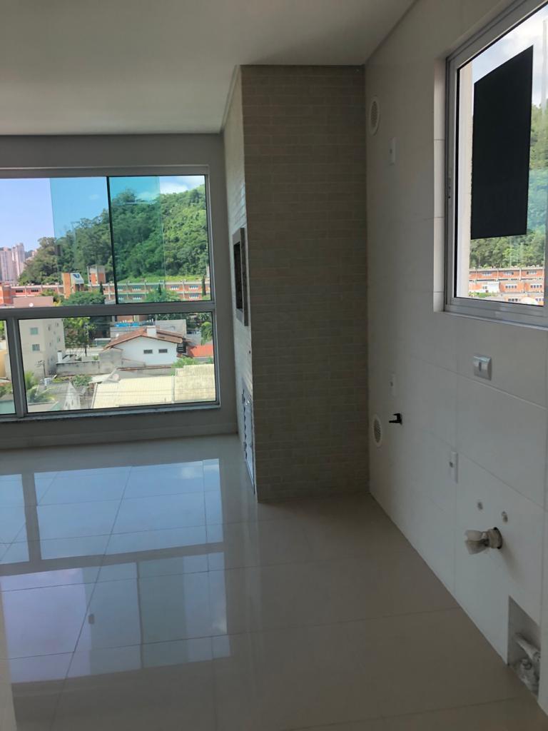 Apartamento à Venda em Centro - Itajaí - Santa Catarina - Apartamento à venda em Itajaí