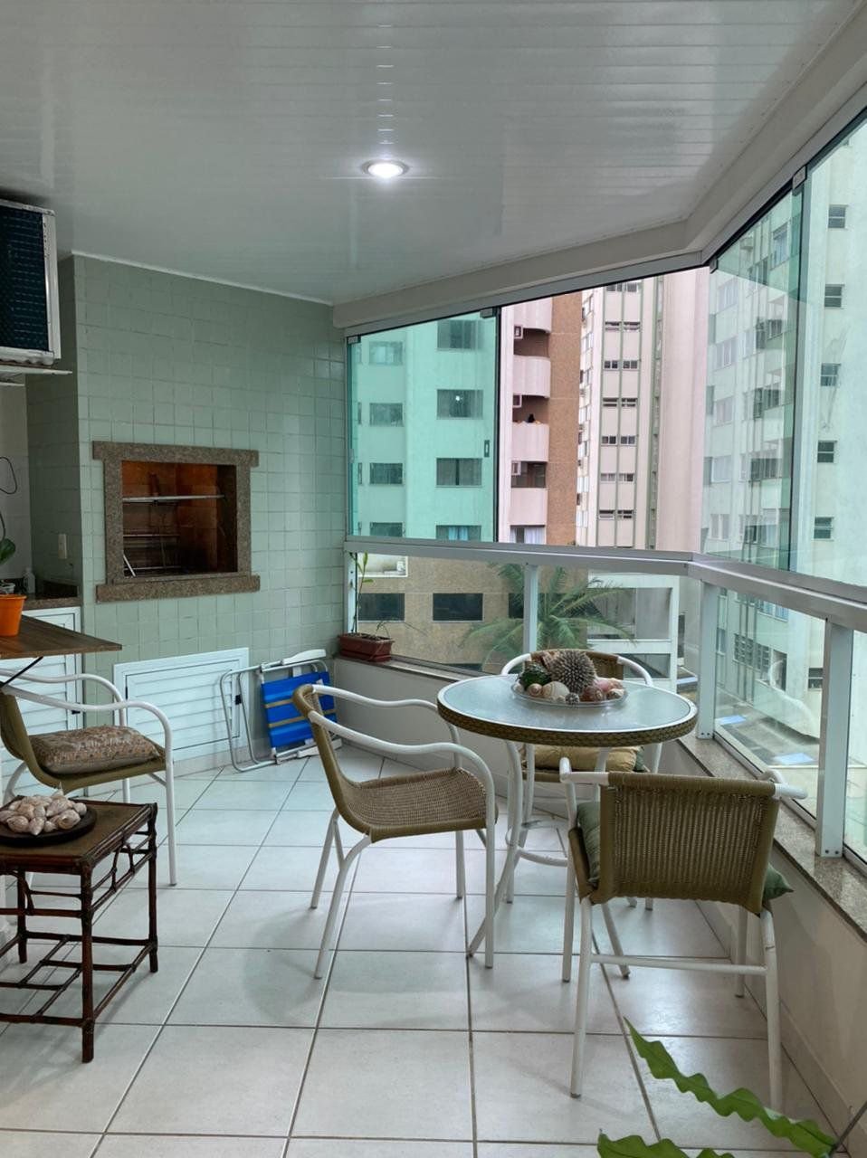 Apartamento à Venda Frente Mar em Centro - Balneário Camboriú - Santa Catarina