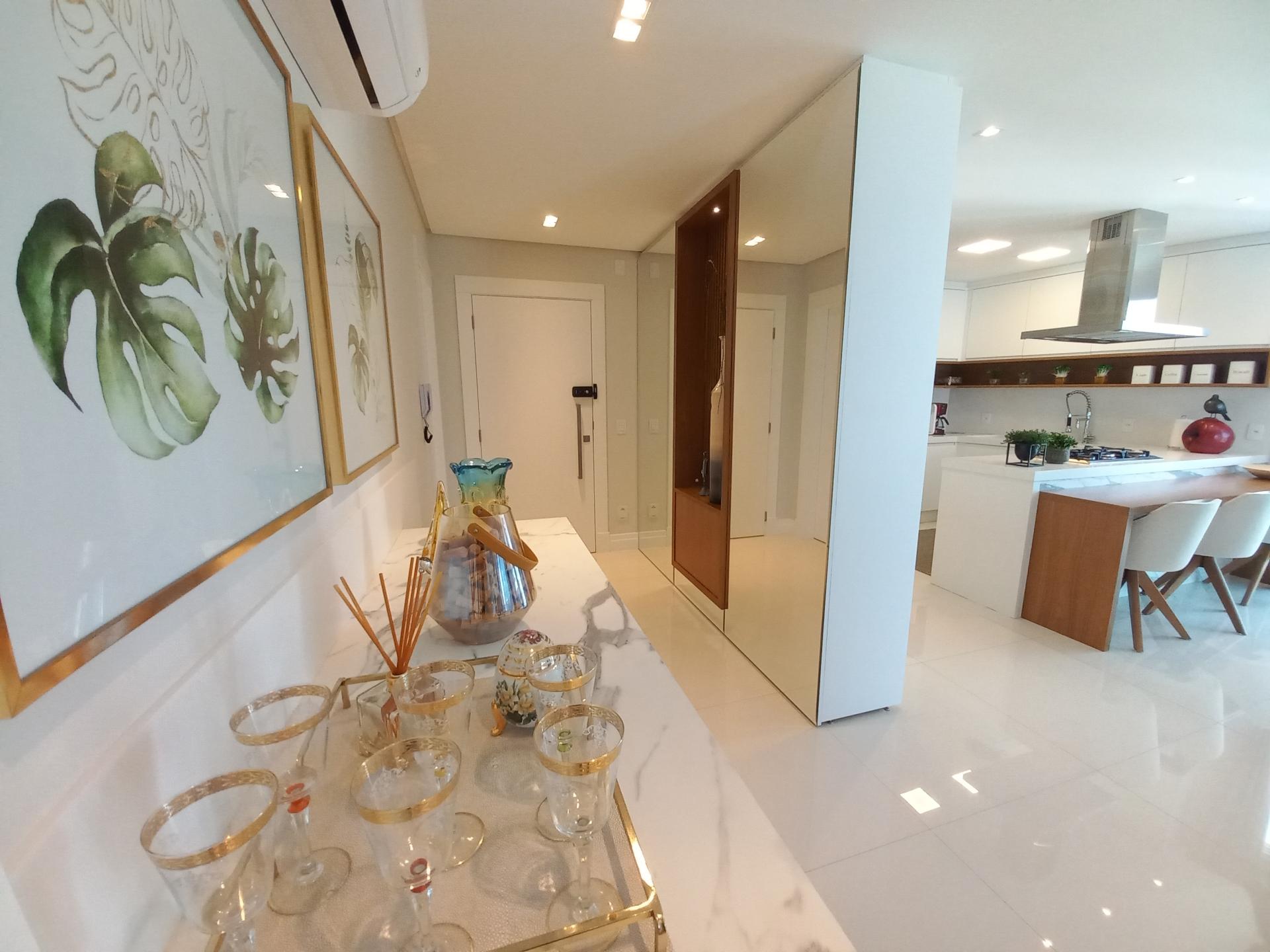 Apartamento à Venda Quadra Mar em Centro - Balneário Camboriú - SC - Splendia Tower em Balneário Camboriú 