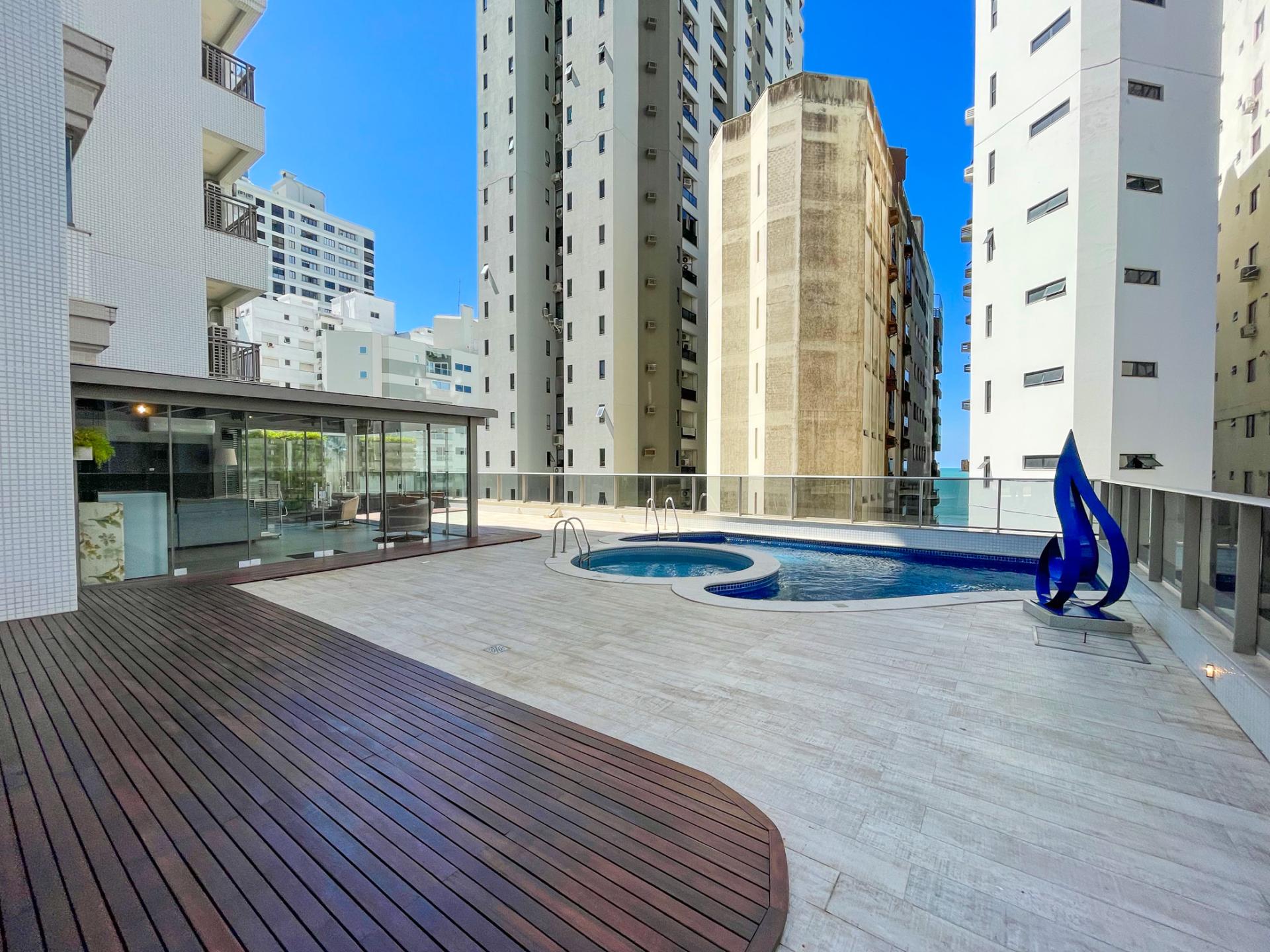 Apartamento à Venda em Centro - Balneário Camboriú - SC - Privilége em Balneário Camboriú 