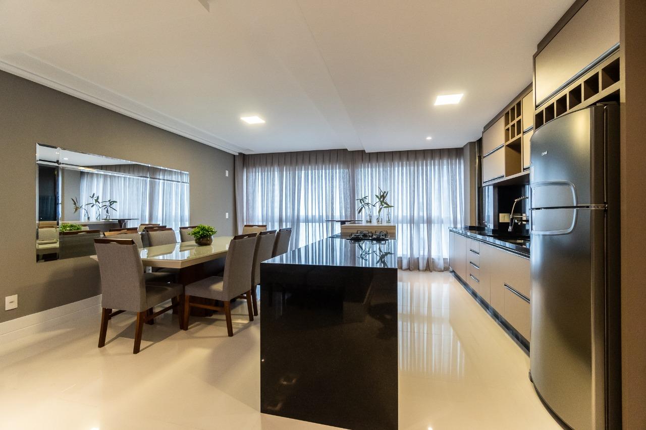 Apartamento à Venda em Pioneiros - Balneário Camboriú - Santa Catarina - Essence Residence em Balneário Camboriú