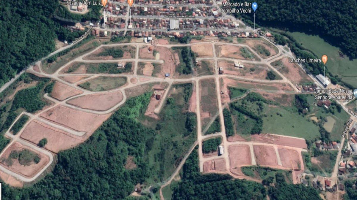 Terreno à Venda em Limeira Baixa - Brusque - Santa Catarina - TERRENO A VENDA NA LIMEIRA