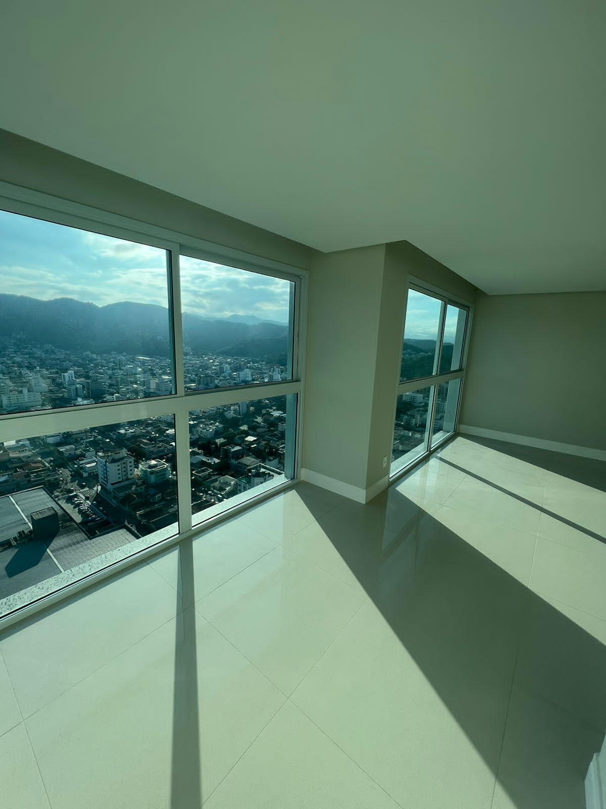 Apartamento à Venda em Centro - Balneário Camboriú - Santa Catarina - Falcon Tower em Balneário Camboriú