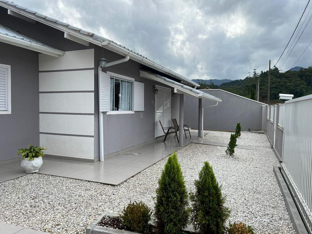 Casa à Venda em Pomerânea - Guabiruba - Santa Catarina