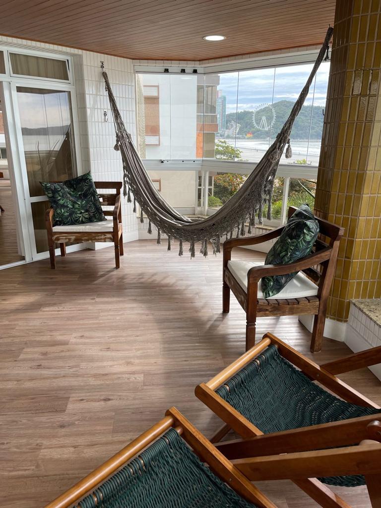 Apartamento à Venda Frente Mar em Barra Norte - Balneário Camboriú - Santa Catarina