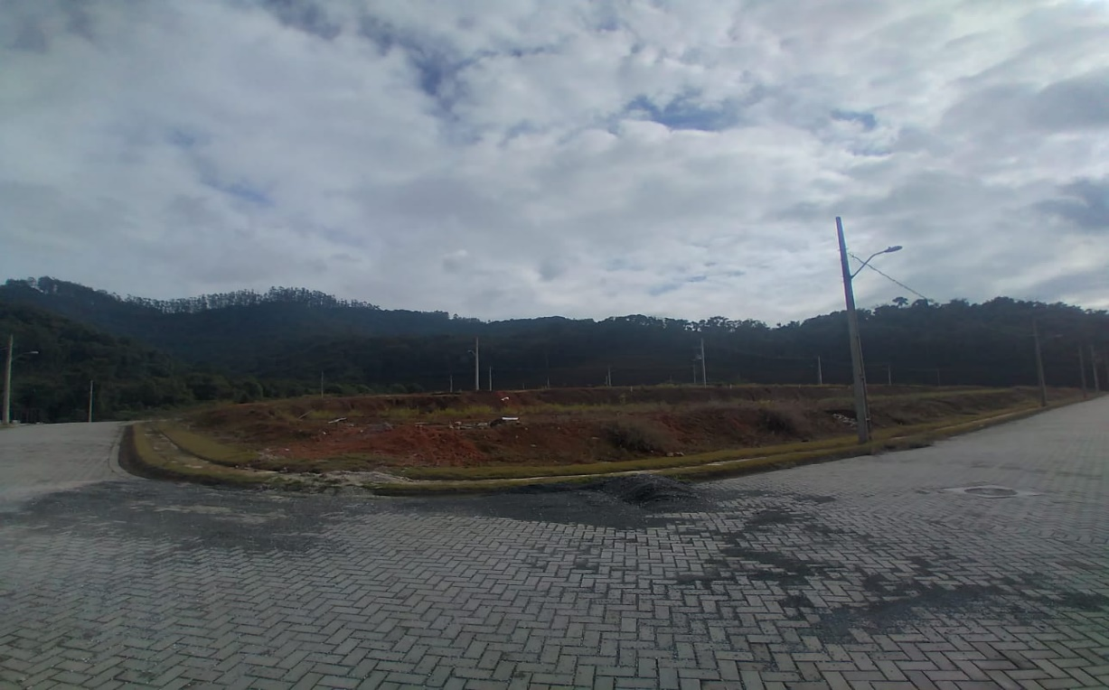 Terreno à Venda em Dom Joaquim - Brusque - Santa Catarina - Loteamento Jardim das Hortênsias em Brusque