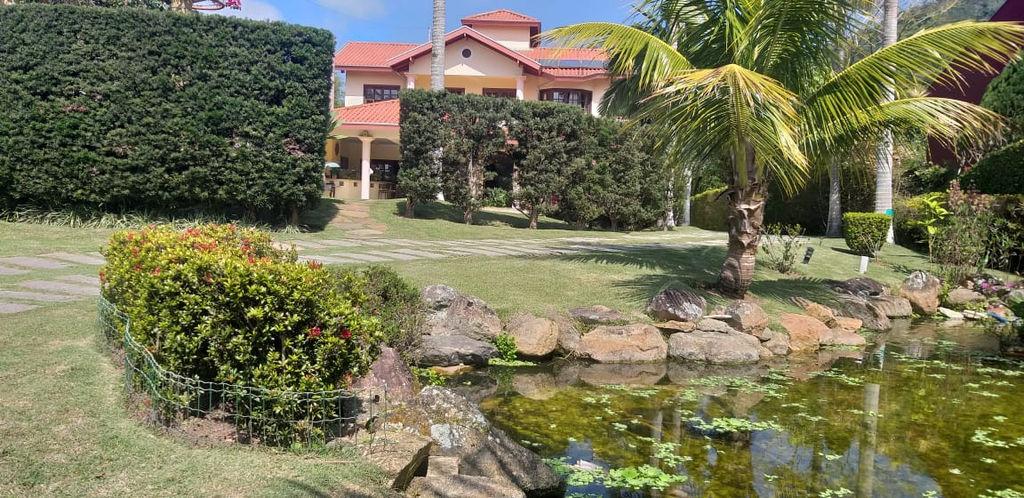 Casa à Venda em Praia das Taquaras - Balneário Camboriú - Santa Catarina