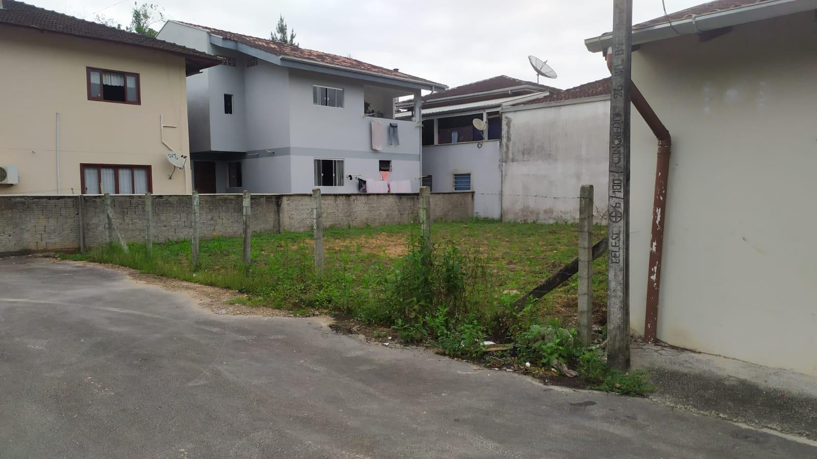 Terreno à Venda em Centro - Brusque - Santa Catarina - Terreno à venda em Brusque