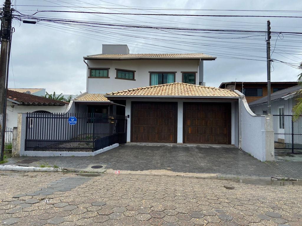 Casa à Venda em São João - Itajaí - Santa Catarina - Casa São João