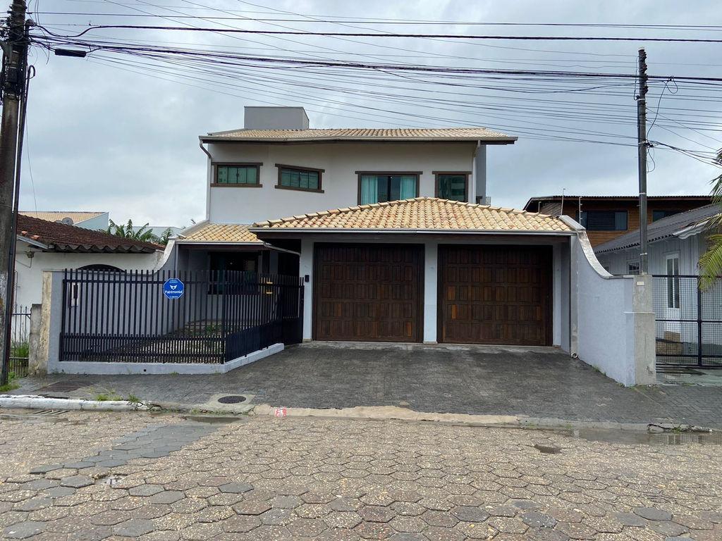 Casa à Venda em São João - Itajaí - Santa Catarina - Casa São João