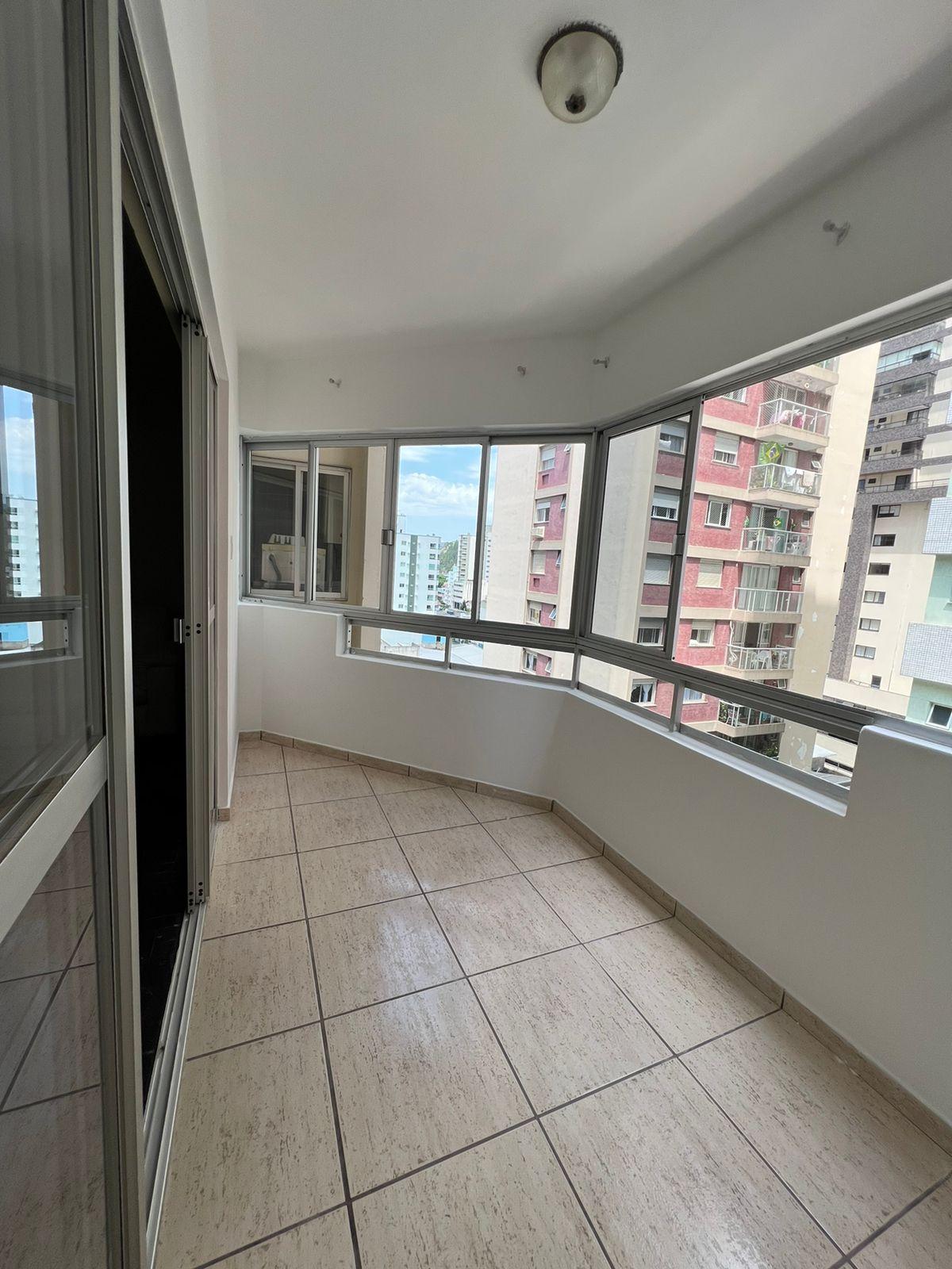 Apartamento à Venda em Centro - Balneário Camboriú - Santa Catarina - Edifício Real Center em Balneário Camboriú