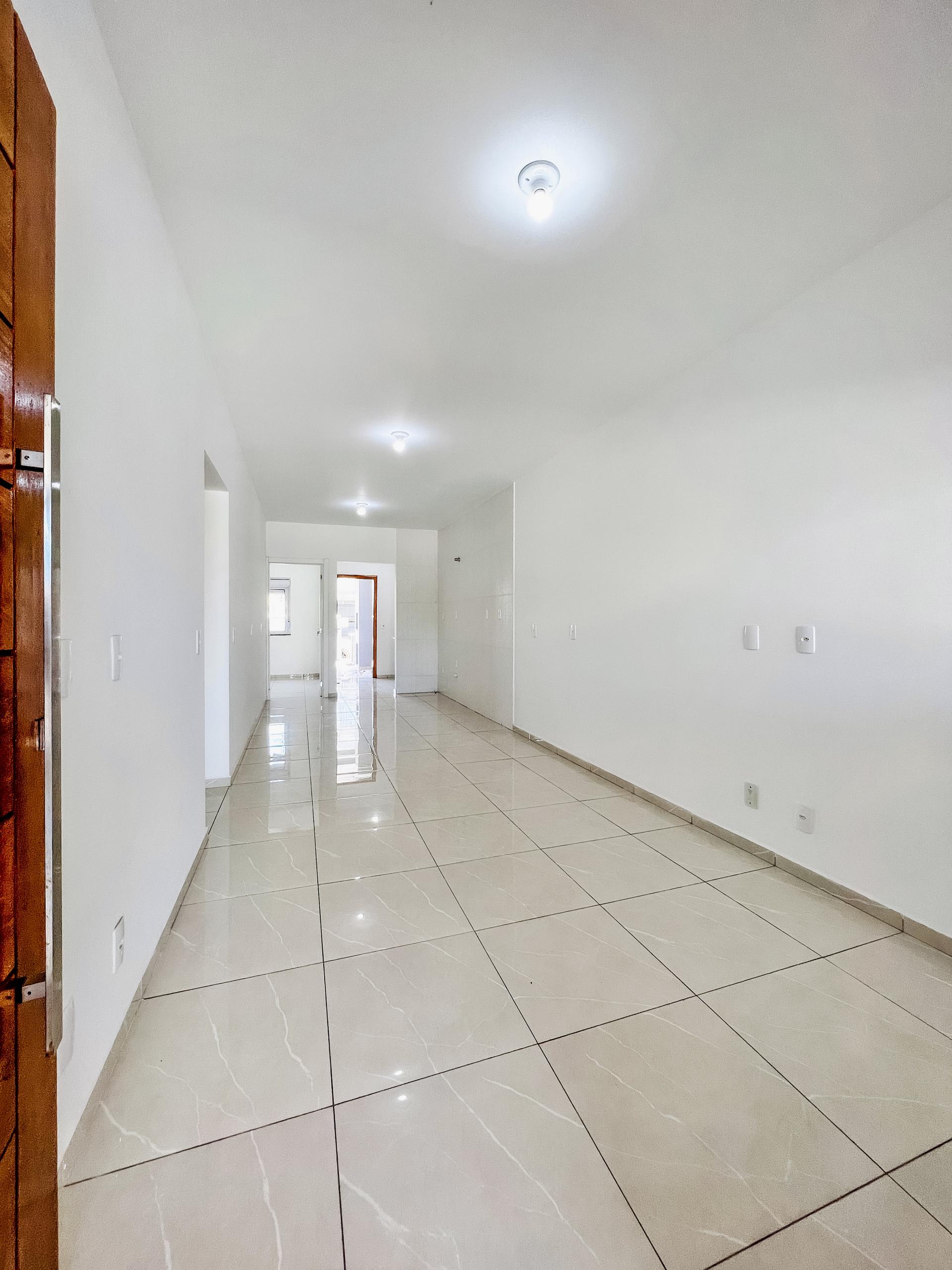 Casa Geminada à Venda em Itacolomi - Balneário Piçarras - Santa Catarina