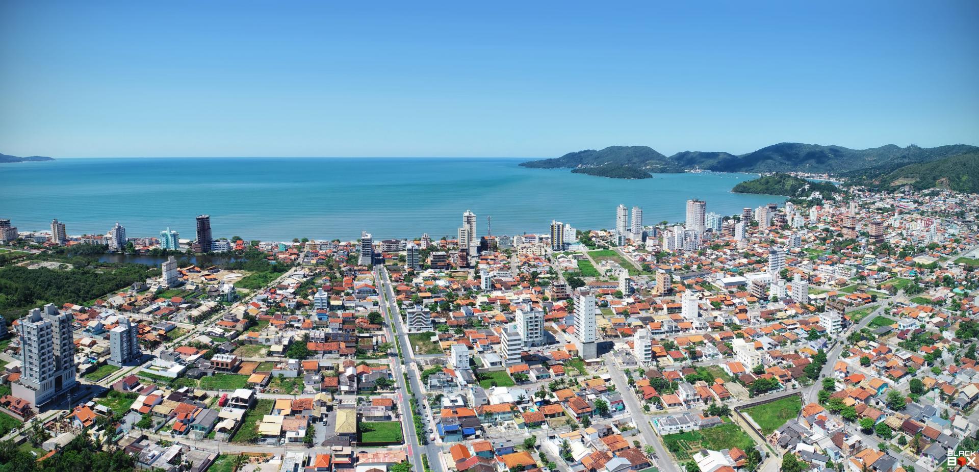 Apartamento à Venda Próximo ao Mar em Perequê - Porto Belo - Santa Catarina - San Pietro Residence em Porto Belo