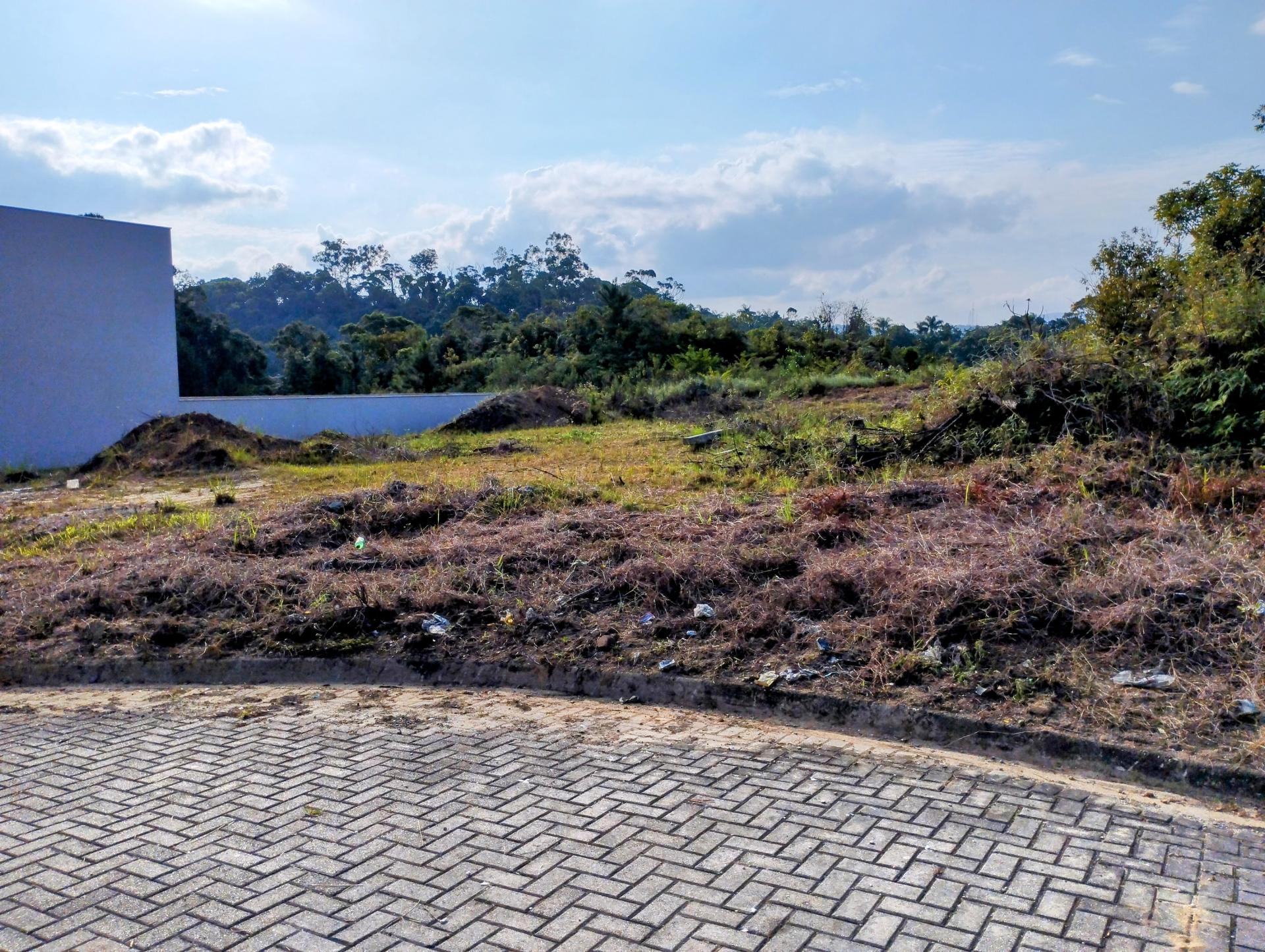 Terreno à Venda em Souza Cruz - Brusque - Santa Catarina