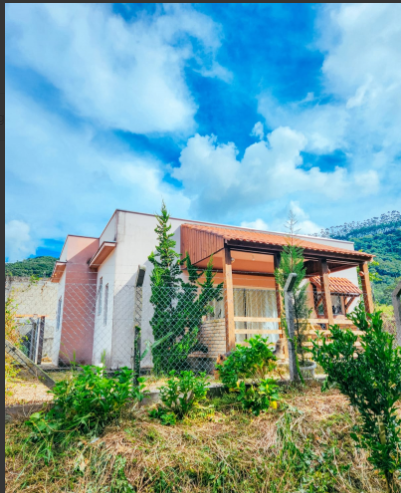 Casa à Venda em Lageado baixo - Guabiruba - Santa Catarina