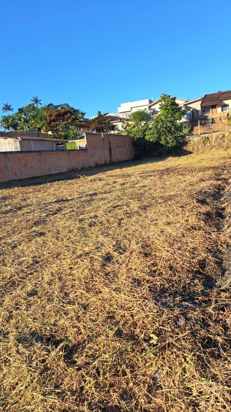 Terreno à Venda em Lageado baixo - Guabiruba - Santa Catarina