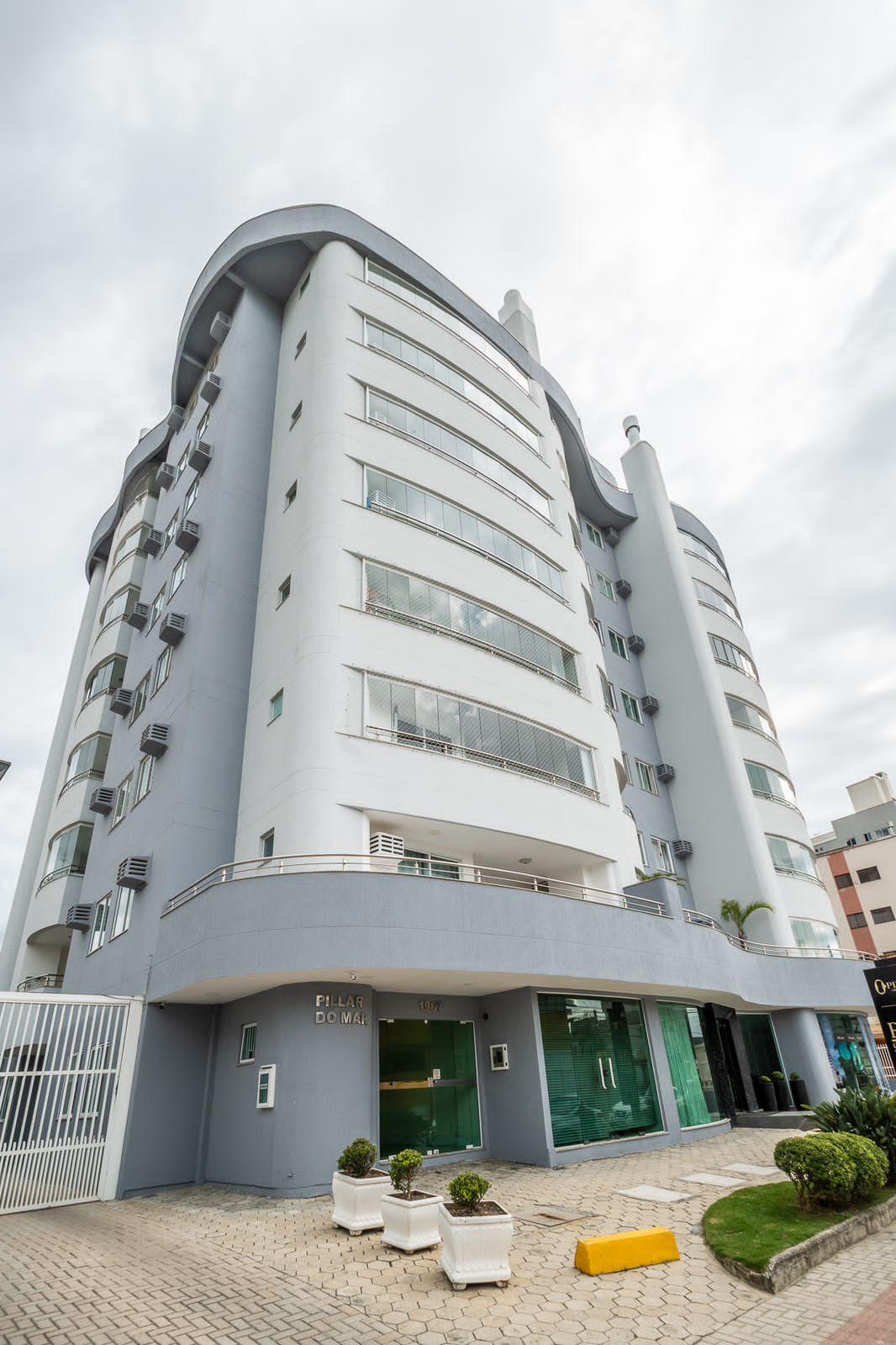 Apartamento à Venda Frente Mar em Centro - Porto Belo - Santa Catarina - Edificio Pillar do Mar