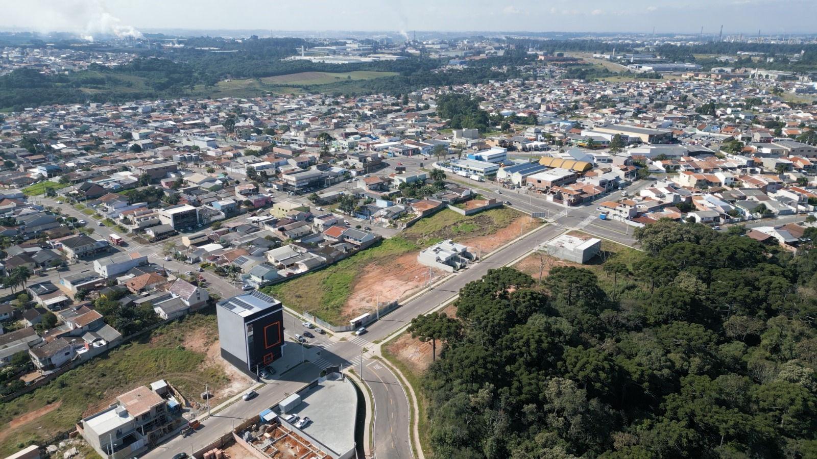 Terreno à Venda em Capela Velha - Araucária - Paraná - LOTEAMENTO AVESTRUZ