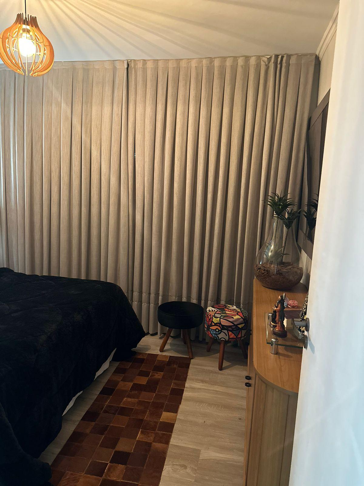 Apartamento à Venda em Espinheiros - Itajaí - Santa Catarina - Residencial Carolina Dalçoquio