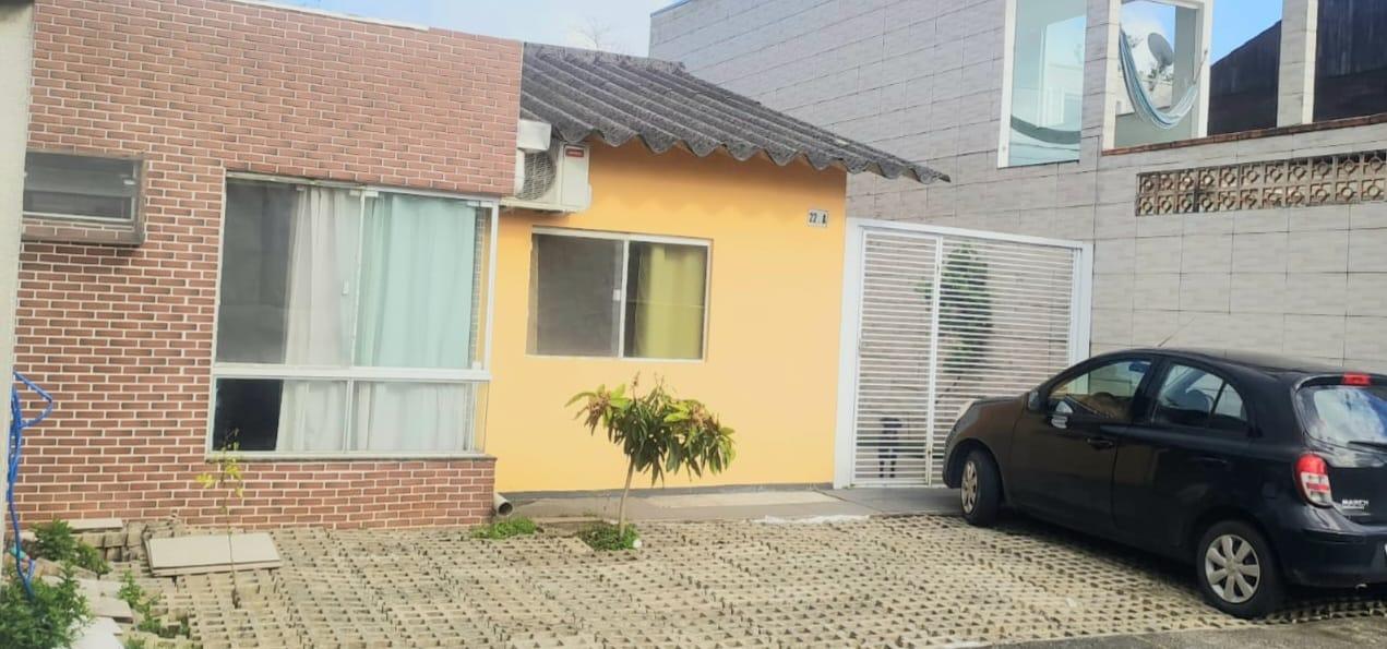 Casa em Condomínio à Venda em Espinheiros - Itajaí - Santa Catarina - CASA A VENDA NO ESPINHEIROS EM ITAJAI