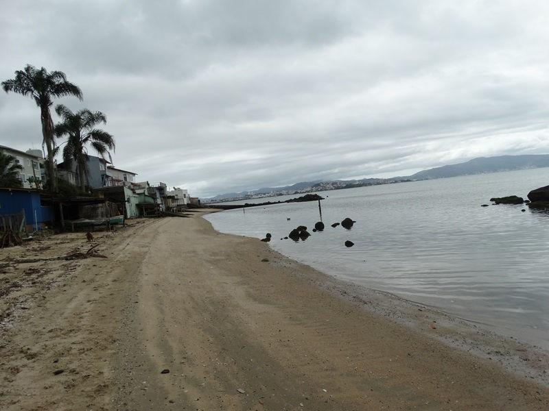 Terreno à Venda em Centro - São José - Santa Catarina - TERRENO FRENTE MAR EM SAO JOSE