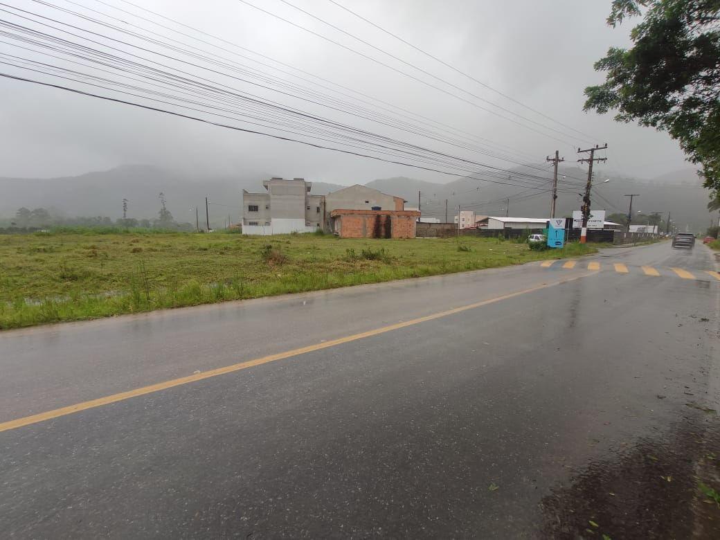 Terreno à Venda em Rio Pequeno - Camboriú - Santa Catarina - LOTEAMENTO JARDIM VENEZA - CAMBORIU