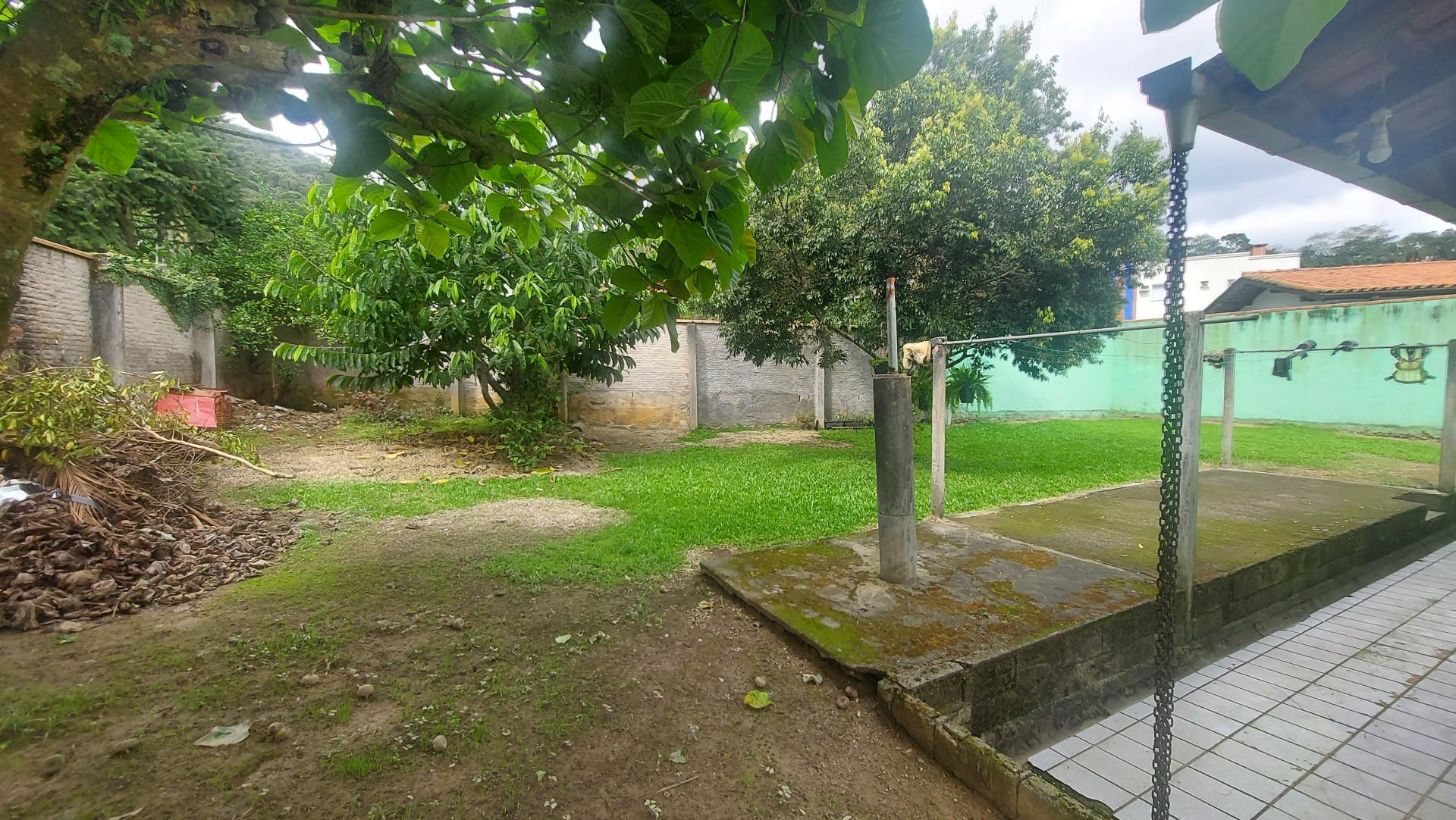 Casa à Venda em Velha Central - Blumenau - Santa Catarina - Casa à venda no Bairro Velha Central, em Blumenau 