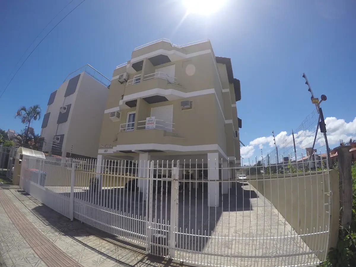 Apartamento à Venda Próximo ao Mar em Canasvieiras - Florianópolis - Santa Catarina