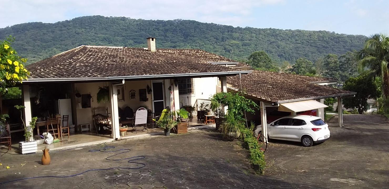 Terreno à Venda em Espinheiros - Itajaí - Santa Catarina