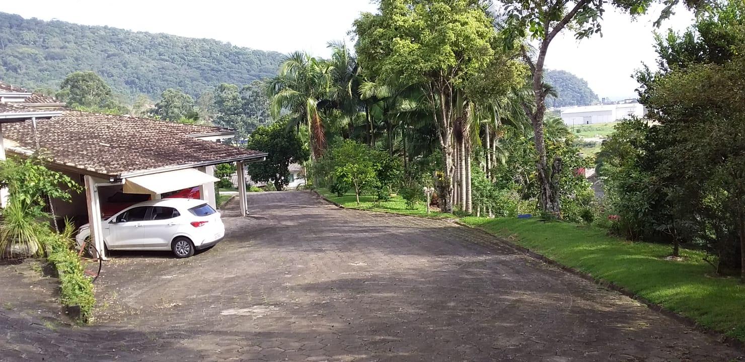 Terreno à Venda em Espinheiros - Itajaí - Santa Catarina