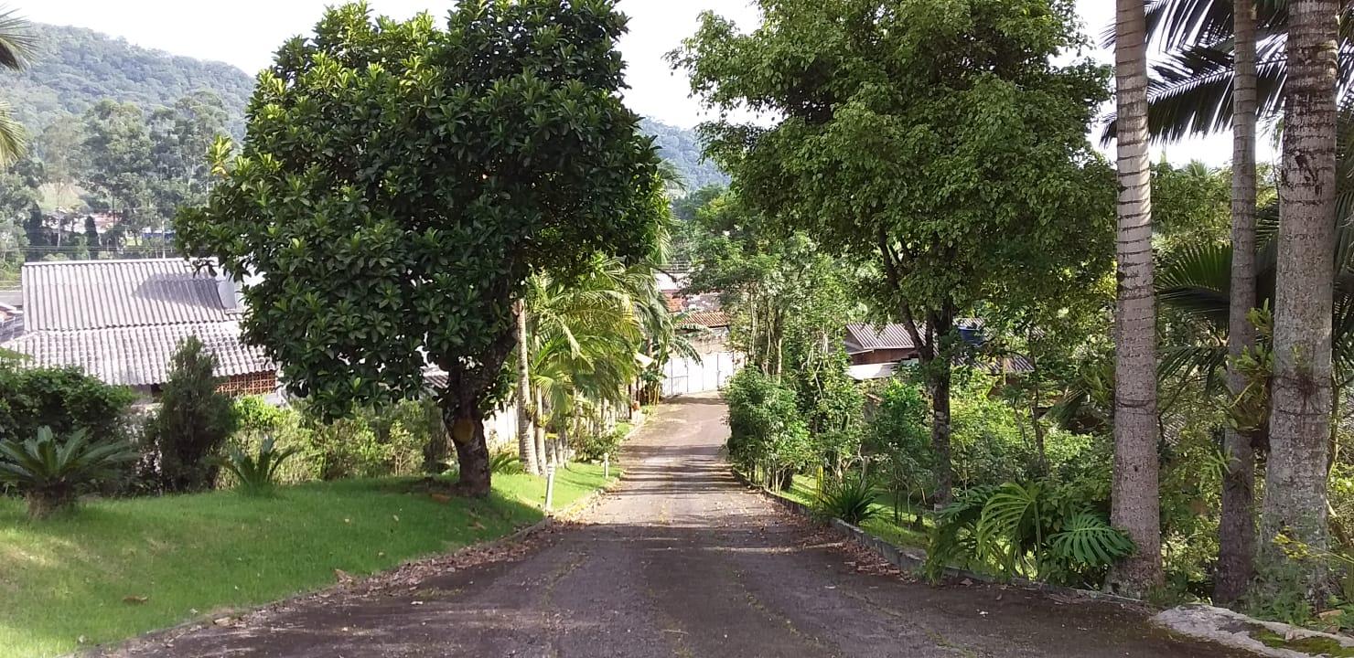 Terreno à Venda em Espinheiros - Itajaí - Santa Catarina